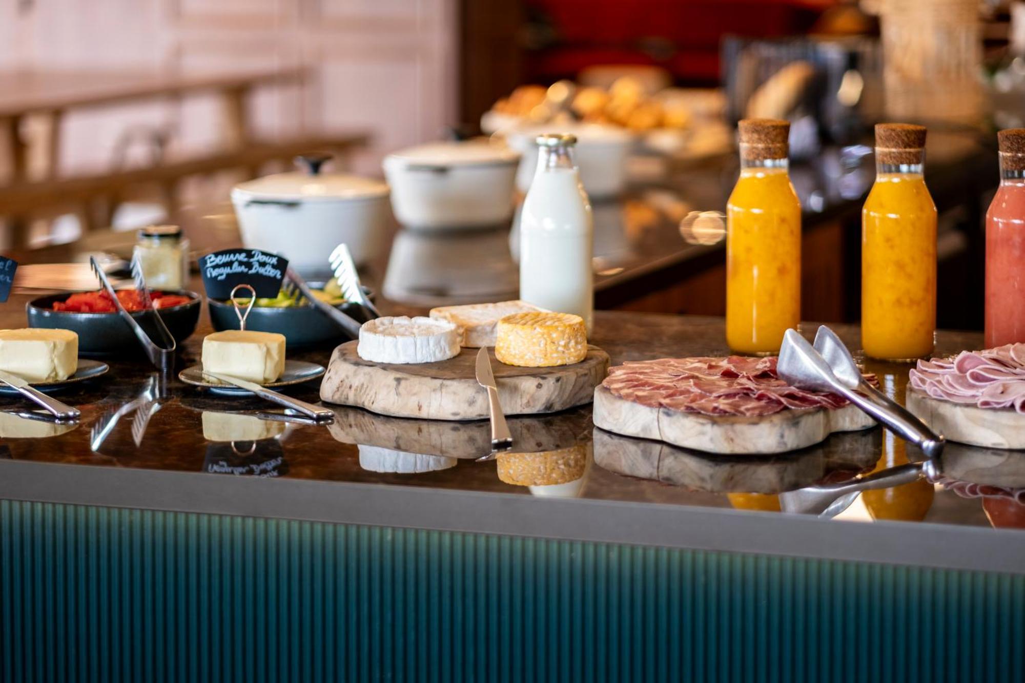 Mercure Bayeux Omaha Beach Port-en-Bessin-Huppain Ngoại thất bức ảnh