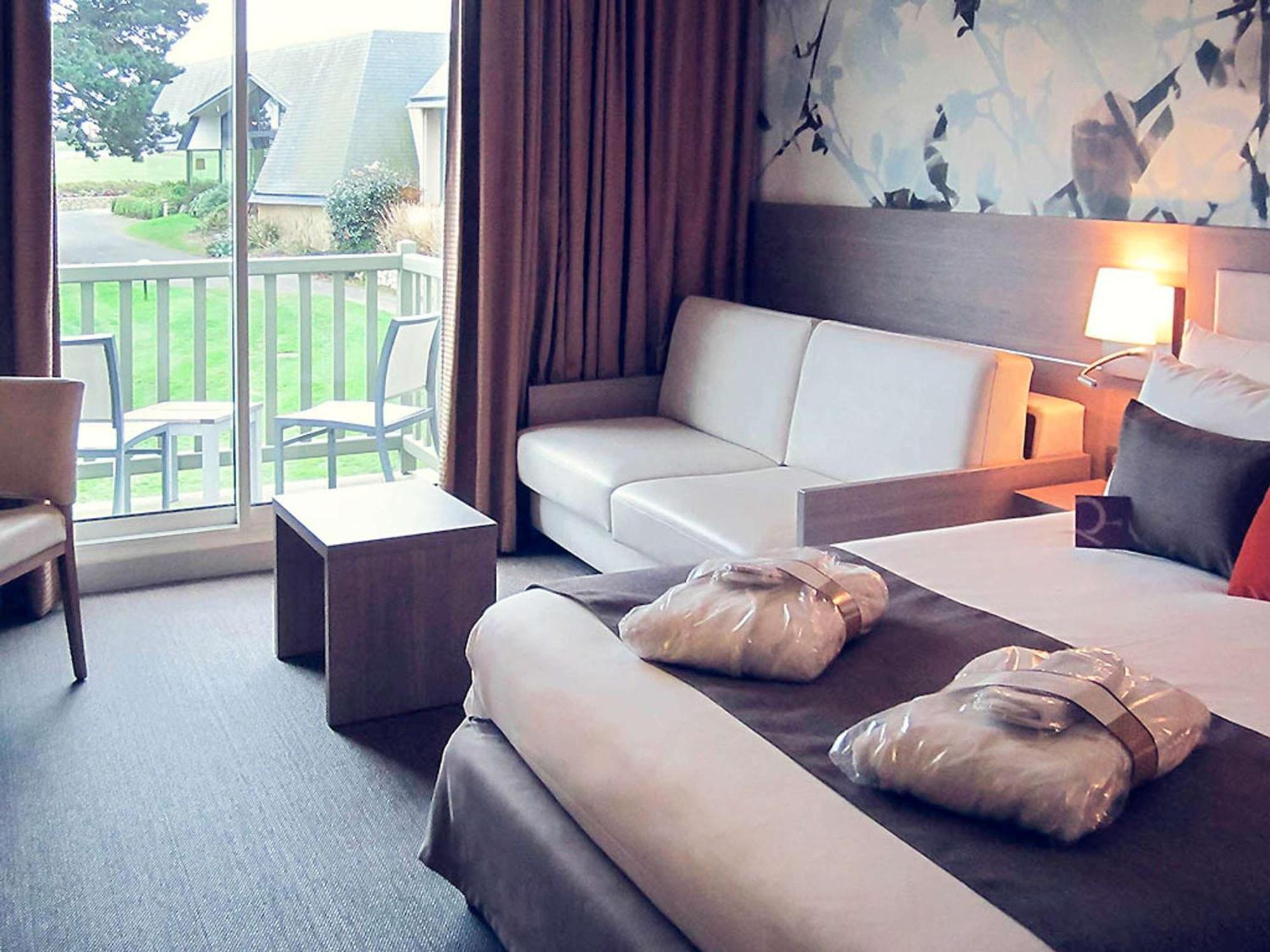 Mercure Bayeux Omaha Beach Port-en-Bessin-Huppain Ngoại thất bức ảnh