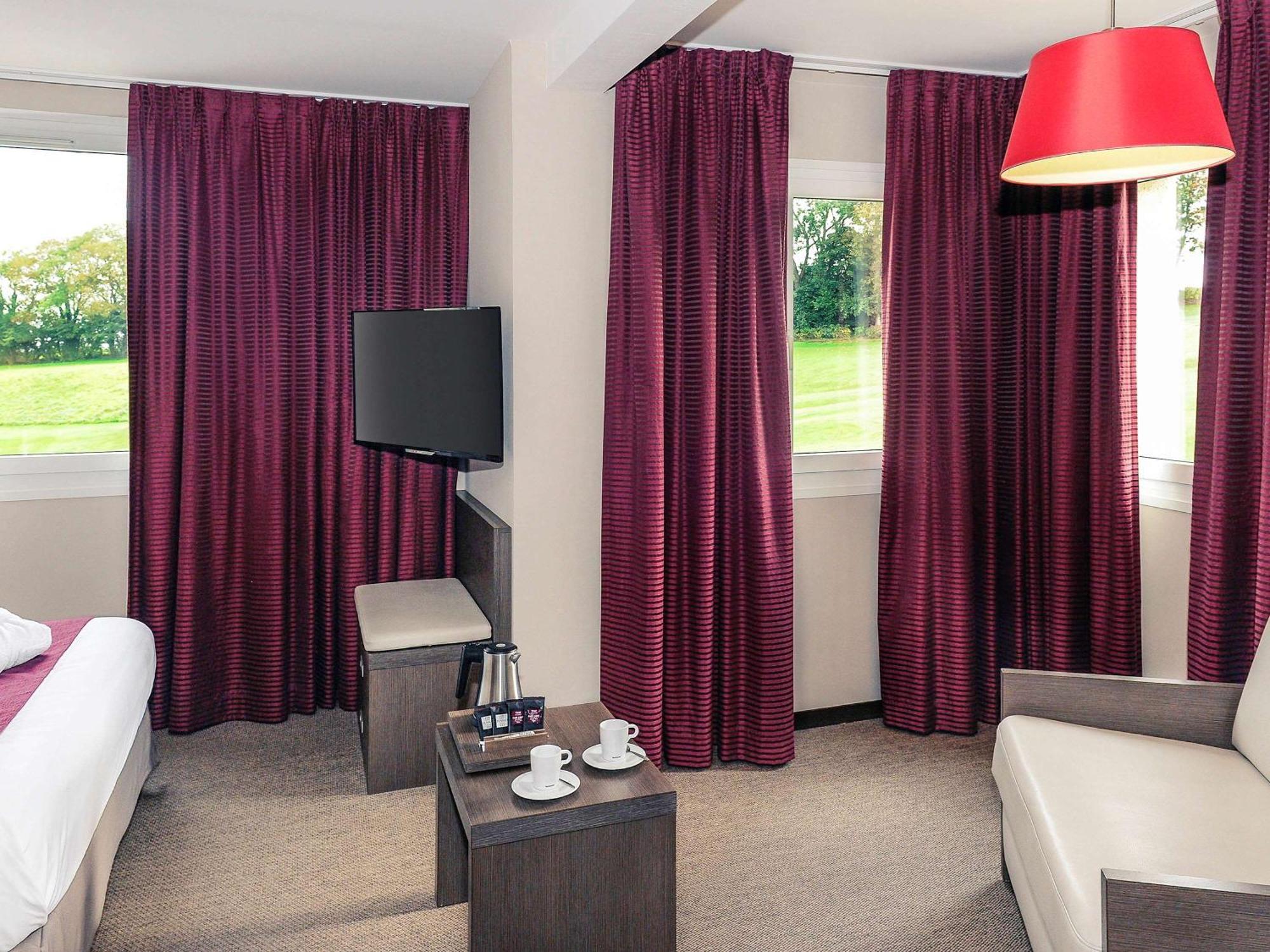 Mercure Bayeux Omaha Beach Port-en-Bessin-Huppain Ngoại thất bức ảnh