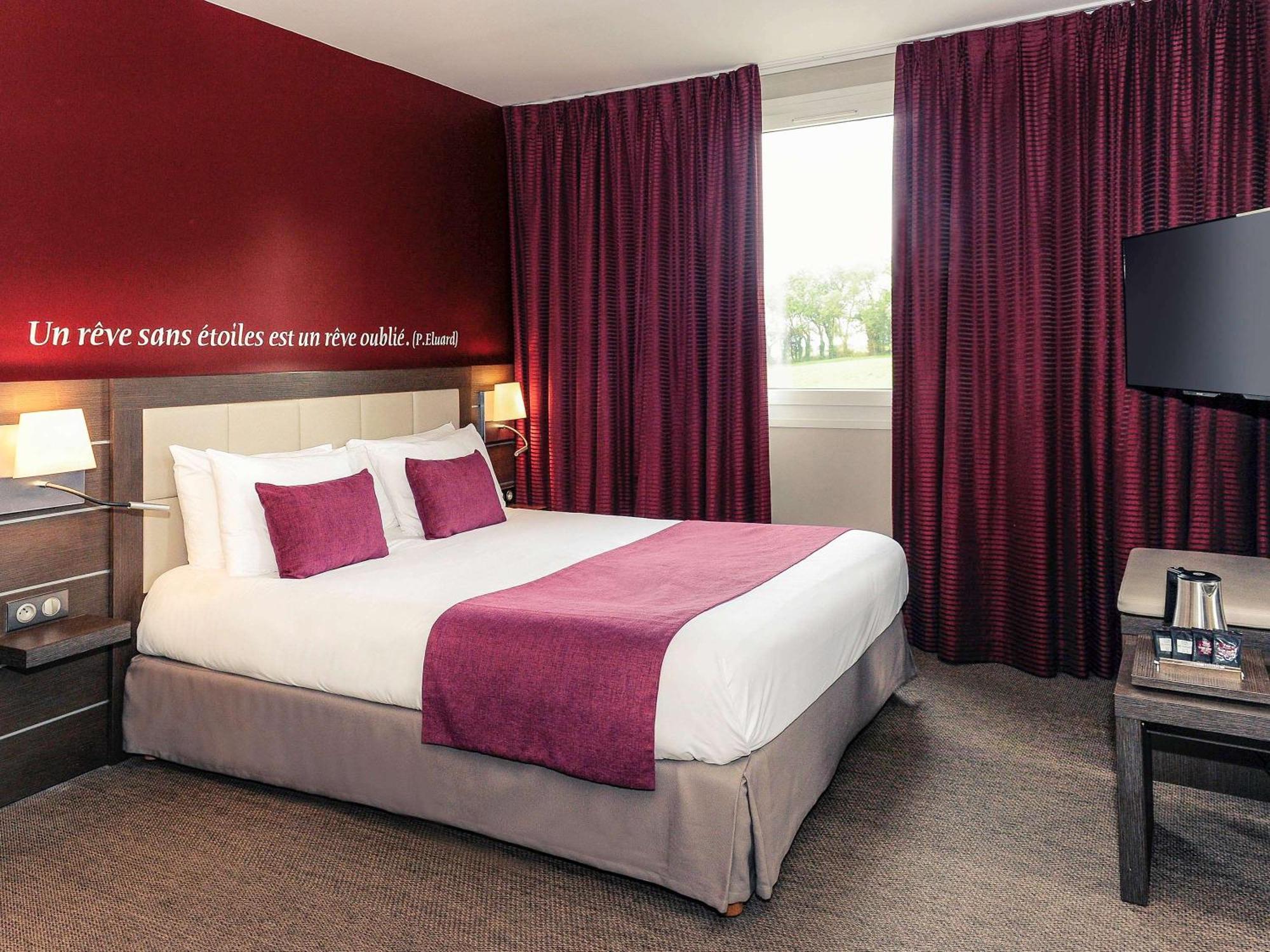Mercure Bayeux Omaha Beach Port-en-Bessin-Huppain Ngoại thất bức ảnh